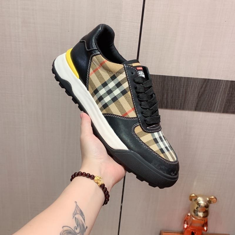 Burberry Low Shoes